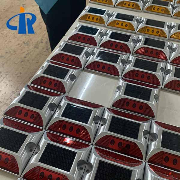 <h3>China Factory Price Aluminum Alloy Solar Road Stud / Marker </h3>
